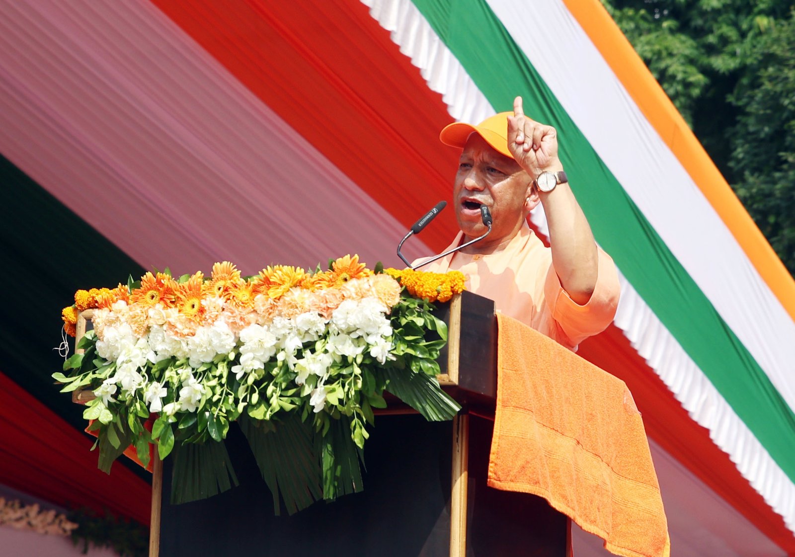 Tricolour symbolises development, heritage and the honour, pride and glory of India: Chief Minister