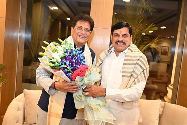 CM Dr. Yadav Meets Union Minister Shri Piyush Goyal