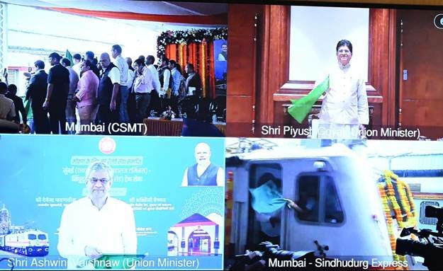 Vaishnaw, Goyal Flag Off CSMT-Sawantwadi Train Service