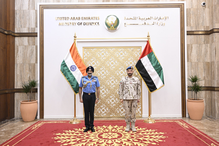 IAF Chief, UAE Air Force Commander Discuss Strengthening Defence Cooperation