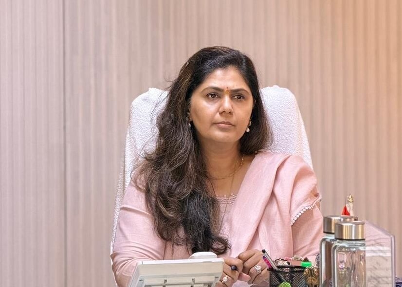 Grand ‘Maha Ganesh Idol Workshop’ to Be Organised in State for Eco-Friendly Ganeshotsav for the First Time: Minister Pankaja Munde