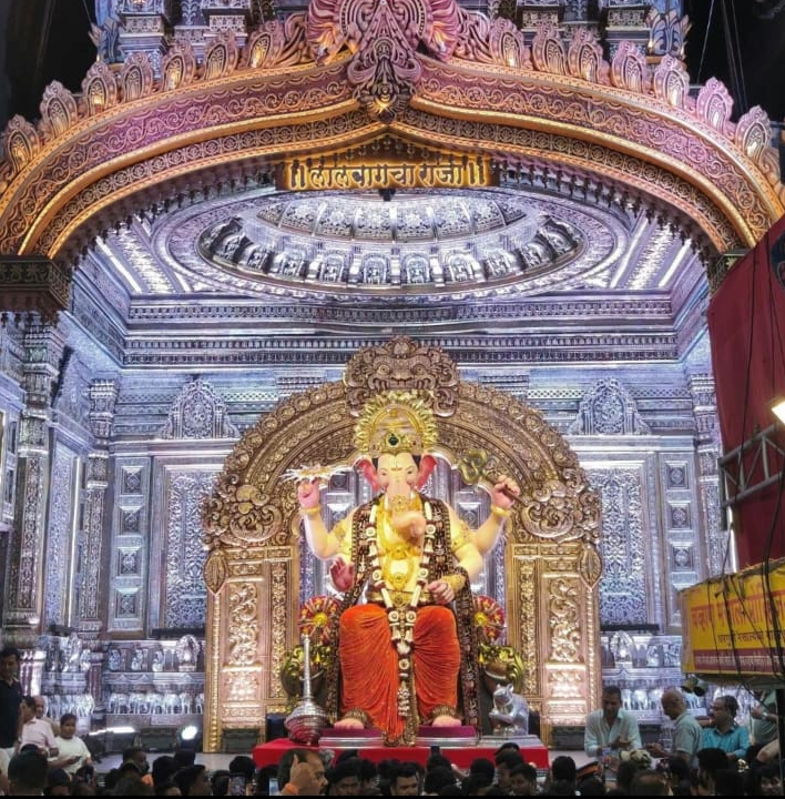 Adani Electricity Offers Temporary Power Connections to Ganesh Pandals at Residential Rates