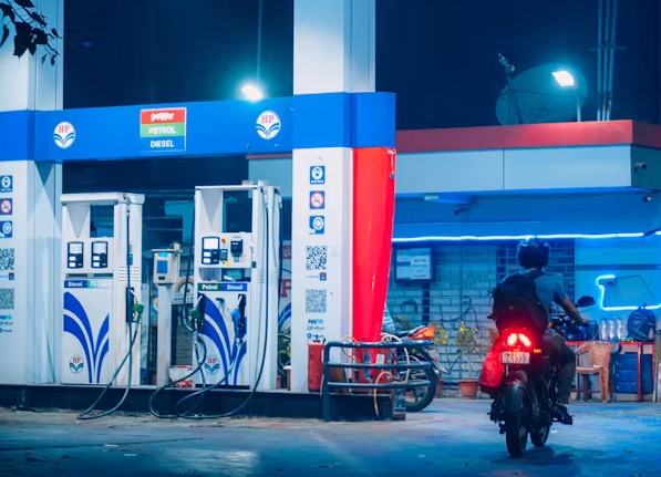 Petroleum Dealers Seek UPI MDR Exemption on Fuel Sales