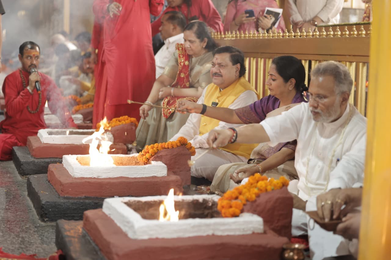 On Prime Minister Narendra Modi Ji’s birthday, Chief Minister Rekha Gupta participates in the 108-Kundiya Yajna at Khatu Shyam Delhi Dham