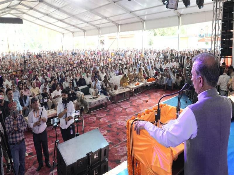 2,000 teachers to be appointed in CBSE schools within three months: CM