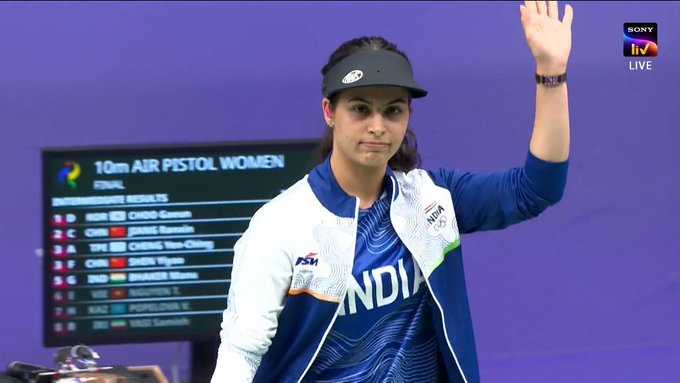 Manu Bhaker Finishes Fifth in 10m Air Pistol as India Misses Team Medal by Two Inner 10s