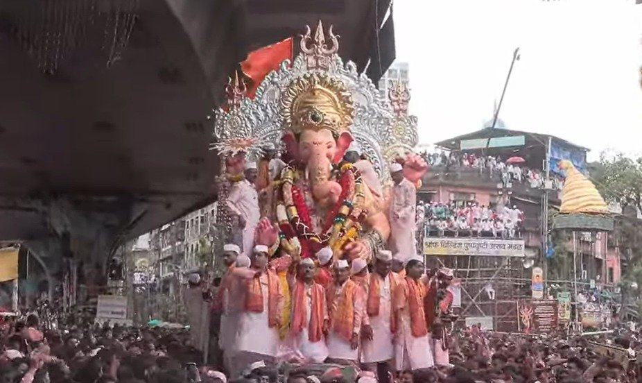 Mumbaicha Raja to Make Historic Deep-Sea Immersion on Anant Chaturdashi