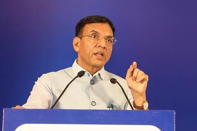 Dr. Mansukh Mandaviya Addresses National Conference on Industrial Relations and Labour & Awards 2026