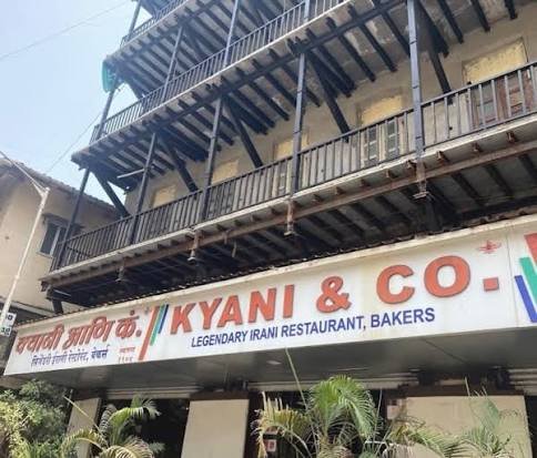 Maharashtra FDA Suspends Licences of 13 Mumbai Food Outlets Over Hygiene Violations