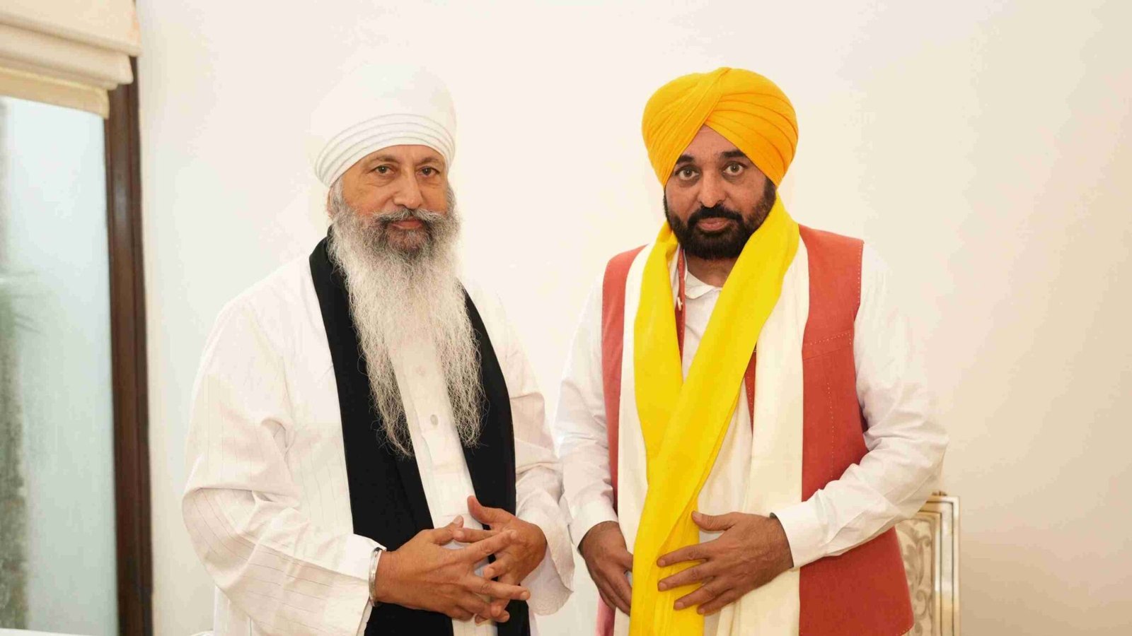 Nanaksar Chief Praises Punjab CM Bhagwant Mann for Passing Historic Guru Granth Sahib Respect Amendment Act
