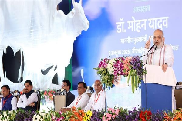 Livestock Rearing and Dairy Production will bring Prosperity to Gaupalak Families: Union Cooperative Minister Shri Shah