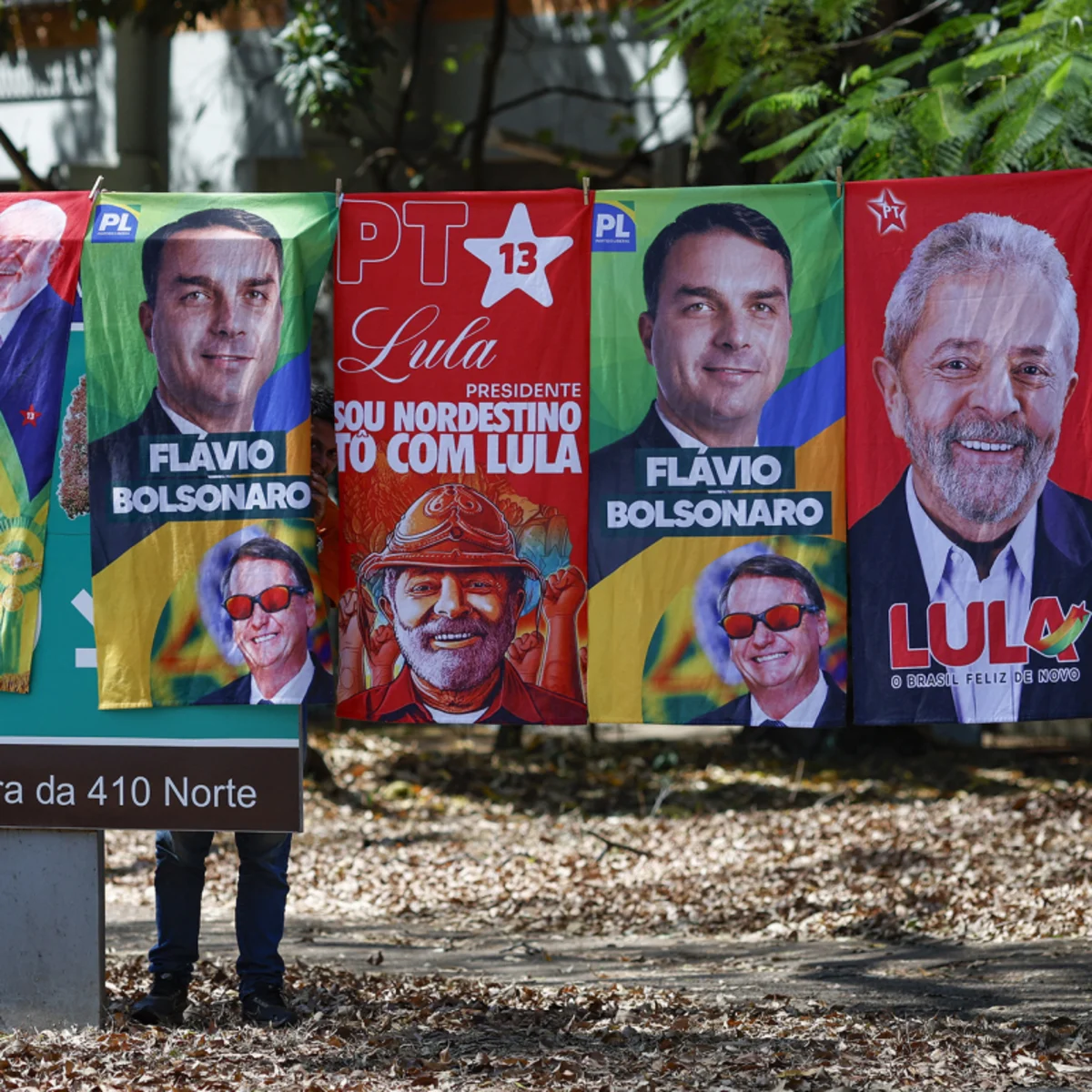 Brazil Presidential Election Heads to Runoff as Flávio Bolsonaro Finishes Ahead of Lula
