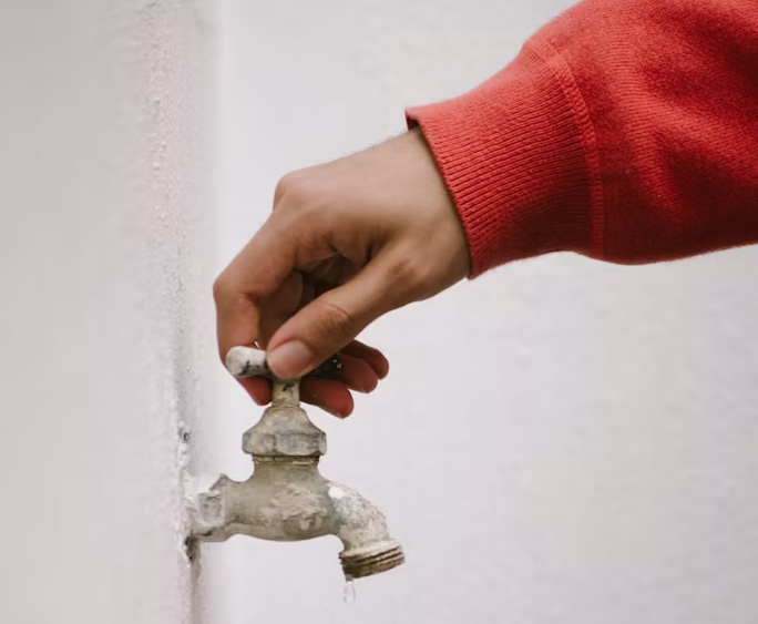 Maharashtra Announces 10% Water Cut Across Urban and Rural Areas From October 16