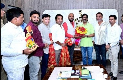 Jharkhand CM Hemant Soren Meets Dussehra Organisers, Invited to Ravan Dahan Events