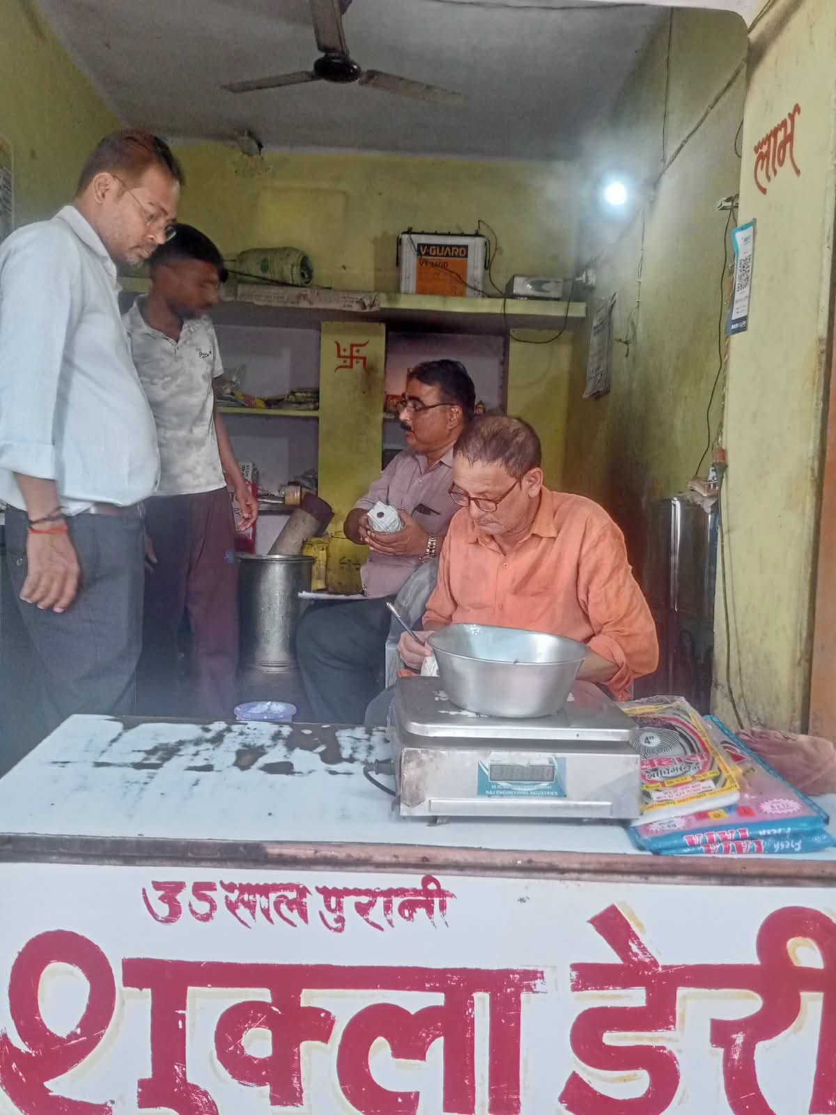 Before Navratri, UPFSDA strikes hard against adulteration: 20,924 kg of food items seized
