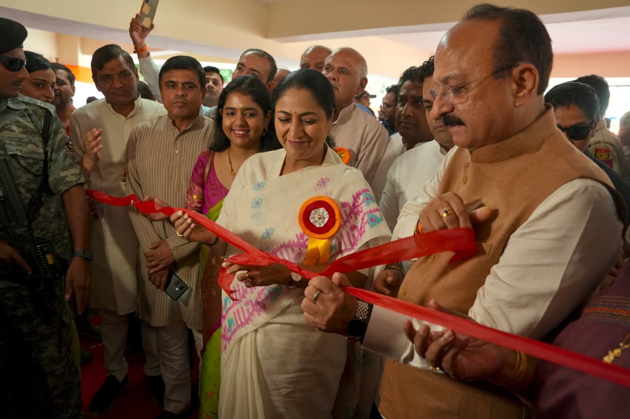 CM Rekha Gupta inaugurates, lays foundation stones for education and technical training projects under Seva Sankalp Campaign