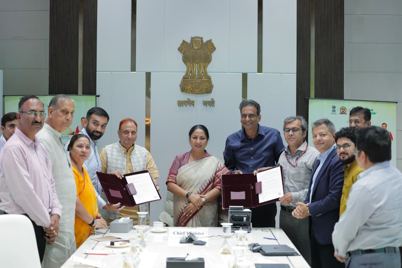 Delhi to Balance Faith with Environmental Protection, Kiosks to Be Set Up for Respectful Collection of Damaged Idols: CM Rekha Gupta
