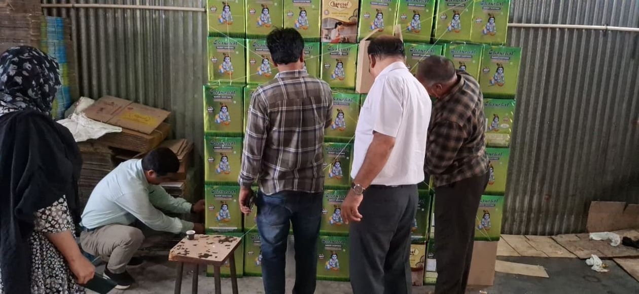 ‘Shuddh Aahar–Milawat Par Waar’ Campaign: 2,699.2 Kg of Bakery Shortening Seized in Jaipur
