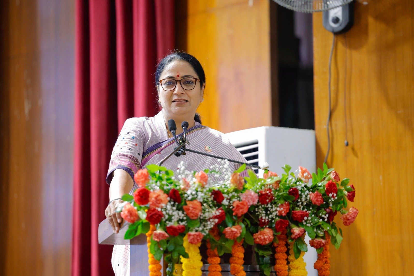 Rekha Gupta Government Approves Go-Delhi Foundation to Empower Young People and Startups