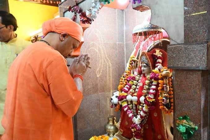 Gorakshpeethadhishwar to perform worship of Guru Gorakhnath and lead the Vijayadashami procession