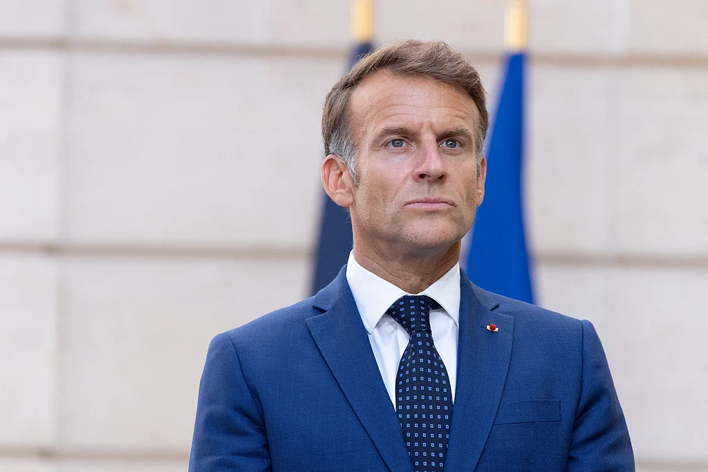 Macron Accuses Trump and Other Foreign Leaders of Exploiting France’s Unrest for Political Gain