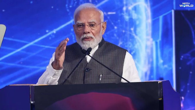 PM Modi Attacks Congress at NDTV World Summit, Says Party Seeks Foreign Intervention to Defame India