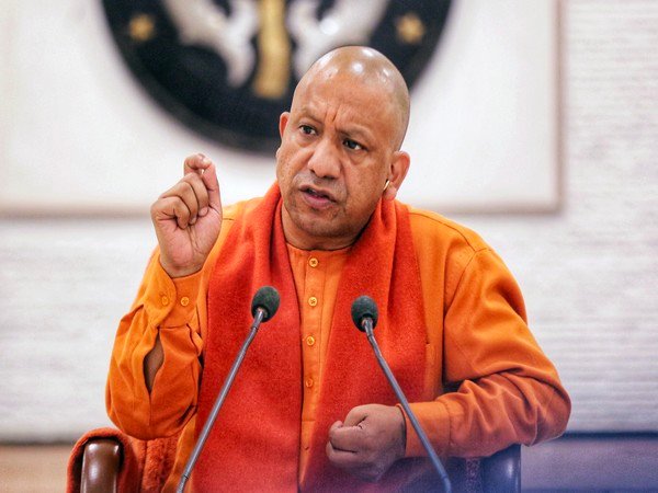 Positive Changes in People’s Lives Reflect the Effectiveness of Administration: CM Yogi Adityanath
