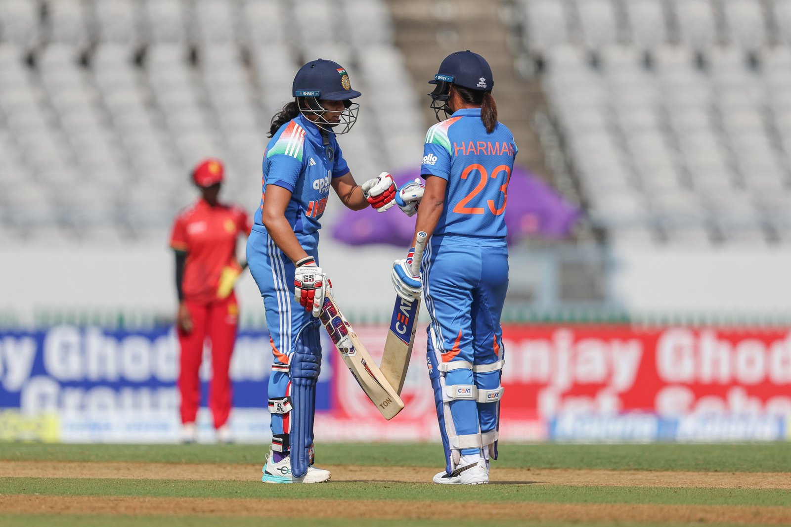 India Opt to Bat Against Zimbabwe in Second ODI; Vaishnavi Sharma Replaces Kranti Gaud