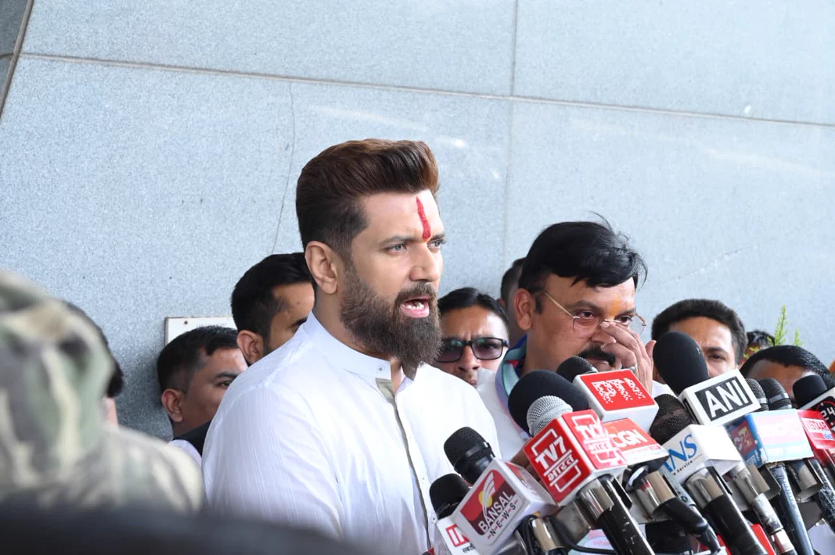 Chirag Paswan Slams Kharge’s Remark on PM Modi, Calls It Regrettable
