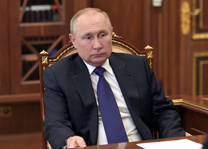 Russia Raises Taxes to Fund Ukraine War as Military Spending Strains Economy