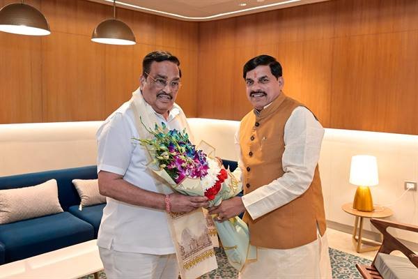 CM Dr. Yadav Meets Union Jal Shakti Minister C.R. Patil