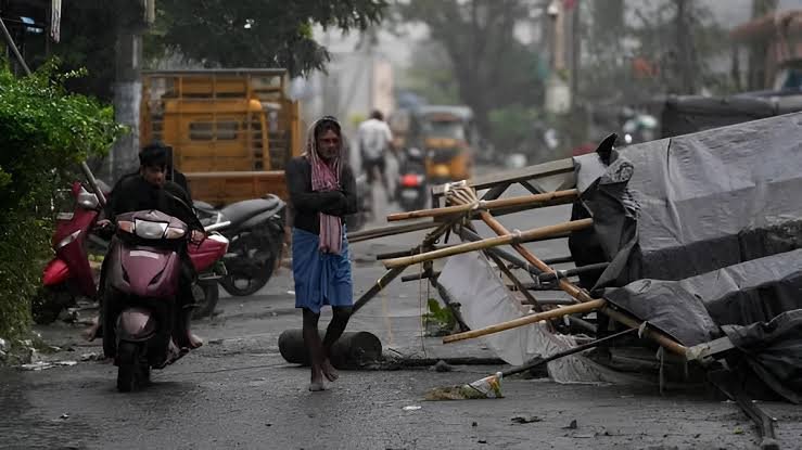 Cyclone Arnab Claims Seven Lives in Andhra Pradesh, Causes Estimated ₹4,600 Crore Damage